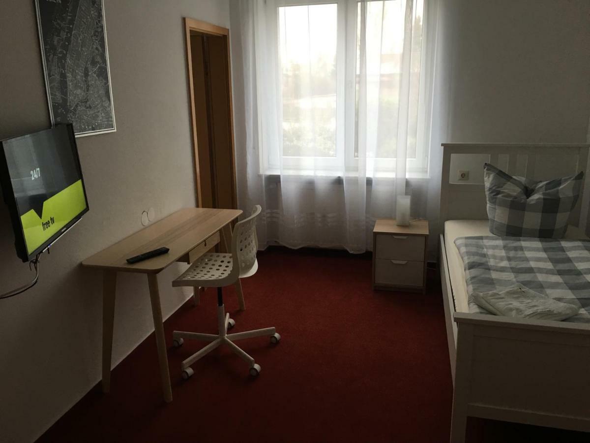 Jimmy Gastronomie & Uebernachtung Hotel Altheim  ภายนอก รูปภาพ